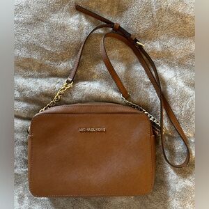 Michael Kors Crossbody purse